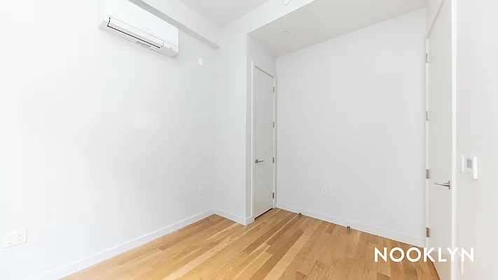 Rented by Nooklyn NYC LLC | media 47