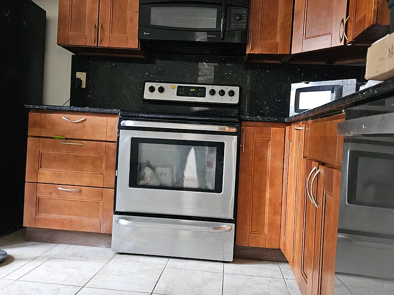 14109 Armilla Ct — Photo 4