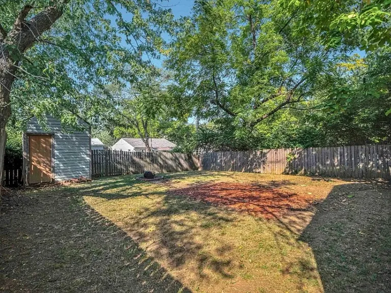 3125 SE Dupont St — Photo 20