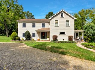 39 Old Clinton Rd, Flemington, NJ 08822