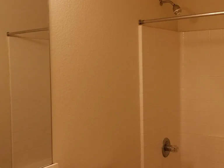 1408 Buena Vista Cir — Photo 14