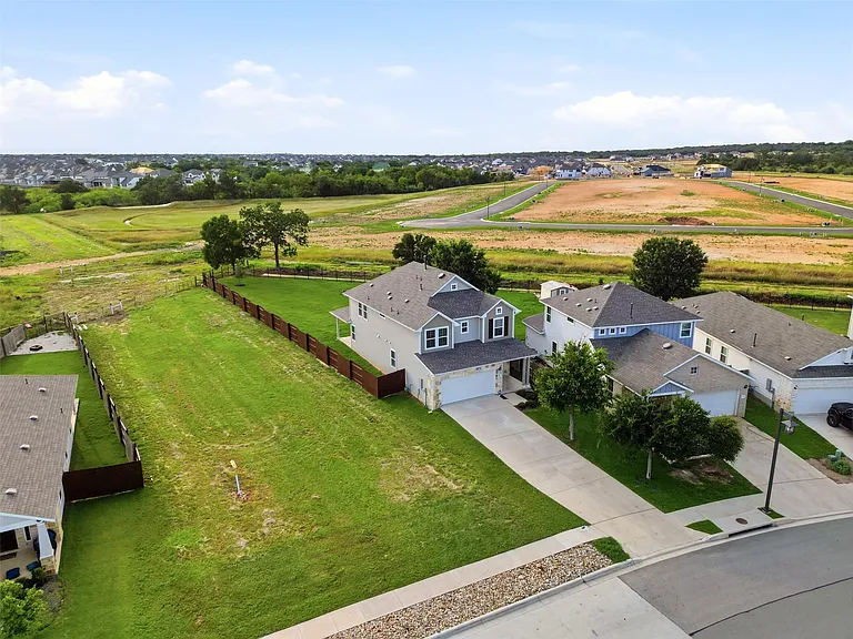 60 Bent Trail Ln — Photo 2
