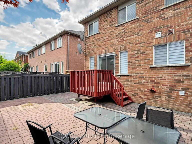 117 Saint Urbain Dr — Photo 46
