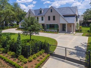 1059 Kirby Dr, Houston, TX 77019