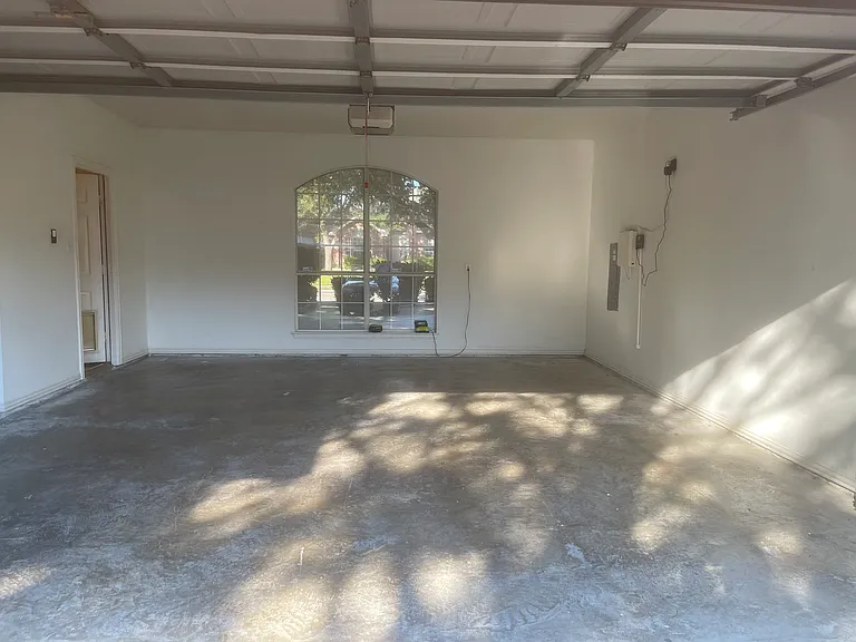 6609 Amesbury Ln — Photo 14