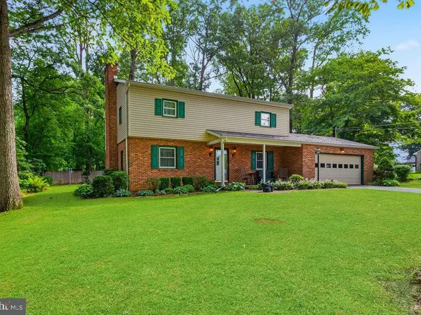 231 E Main St, New Freedom, PA 17349