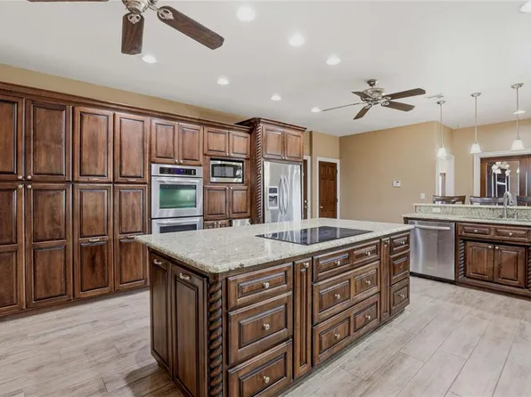 2868 S Anderson Rd, Guthrie, OK 73044