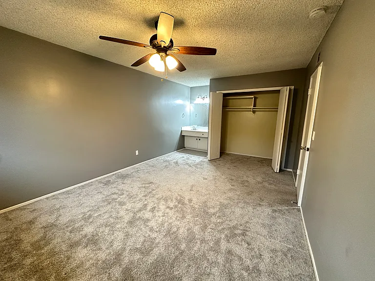 6302 Milton Ave #4 — Photo 12