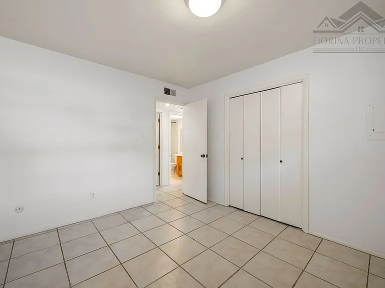 516 Hillside Ave #A — Photo 15