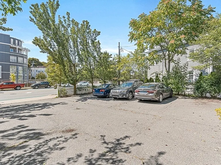 749 Somerville Ave #1 — Photo 14
