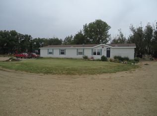 693 Lane 6, Powell, WY 82435