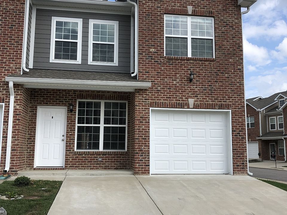 1st image of 1305 Villa Cir