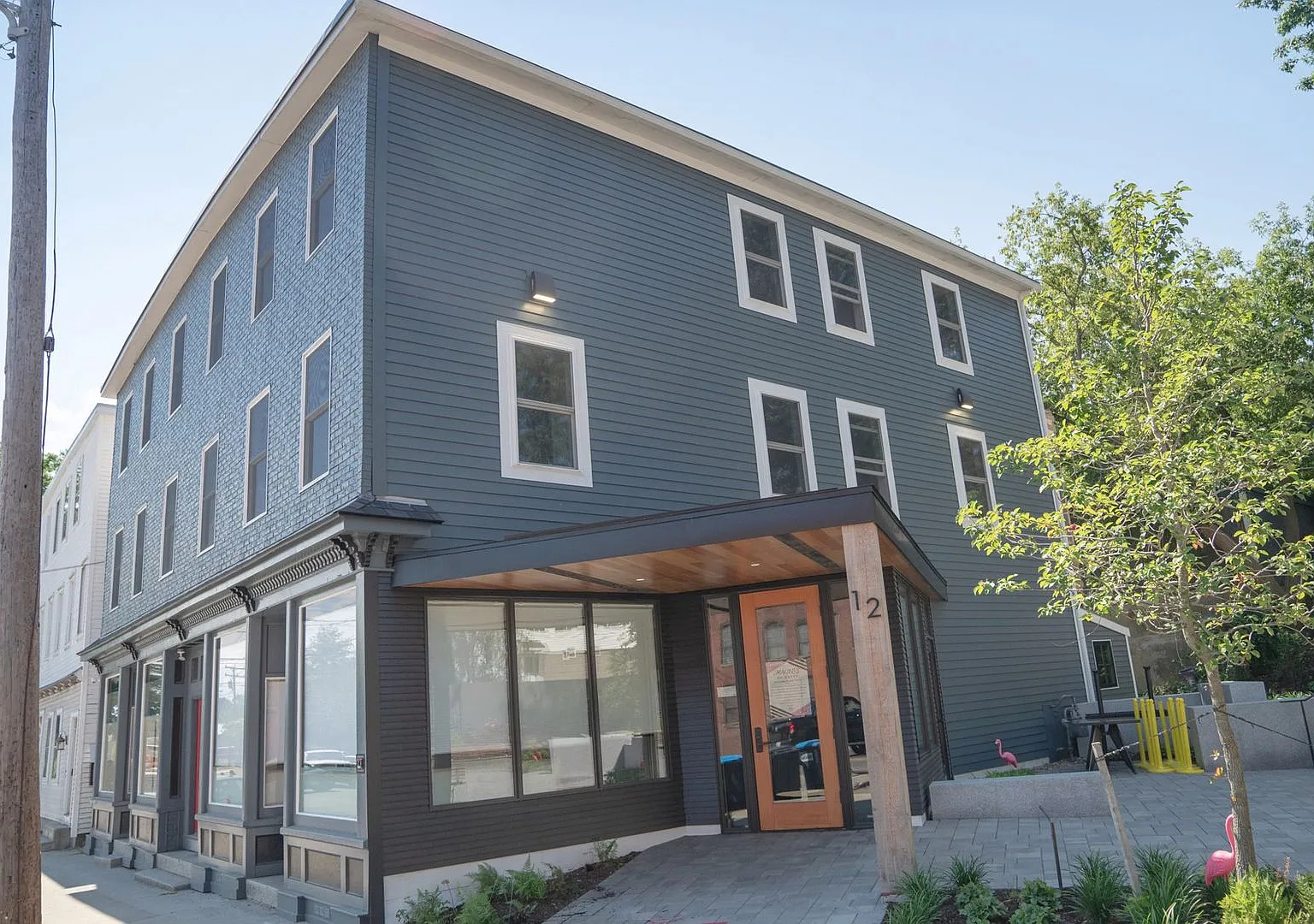 12 Water Street — Photo 1
