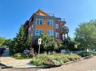 530 J Ave S #306, Saskatoon, SK S7M2A8