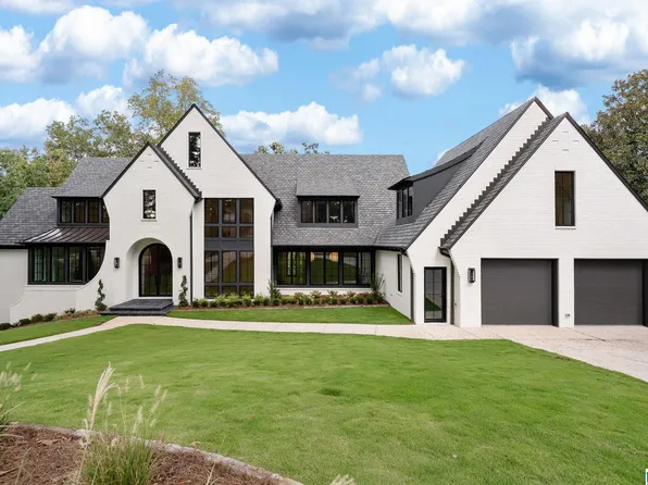 2624 Dolly Ridge Rd, Vestavia, AL 35243