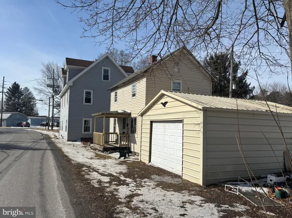 401 Loch Lomond Rd, Philipsburg, PA 16866