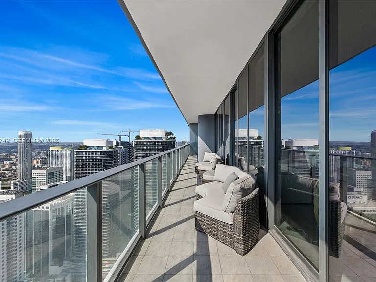 1000 Brickell Plz #Penthouse 5304 — Photo 51