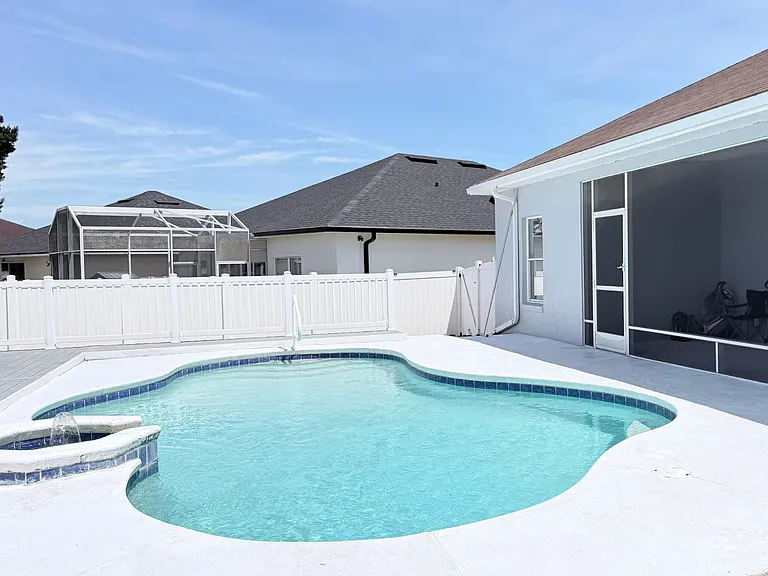 906 Berwick Dr — Photo 71