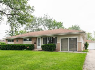 585 Mohave St, Hoffman Estates, IL
