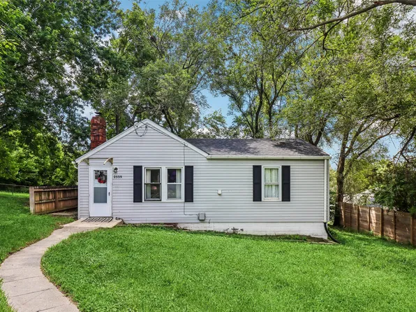 2539 Grandview Ave, Des Moines, IA 50317