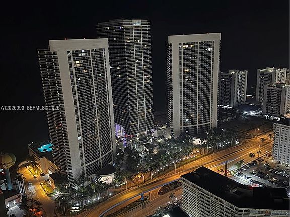 4th image of 1830 S Ocean Dr APT 3003
