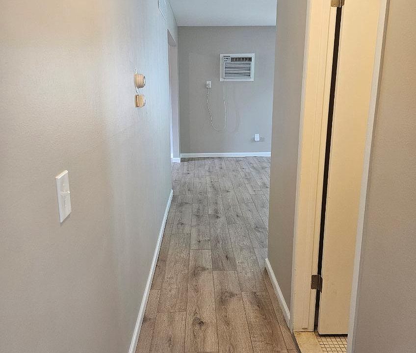 1470 Junction St, photo 9
