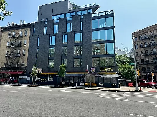 Rented by 18 REALTY | media 30