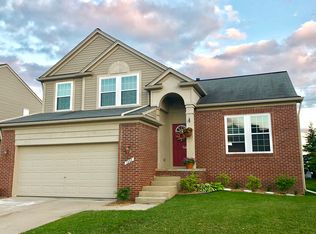 7268 Essex Dr, Ypsilanti, MI 48197