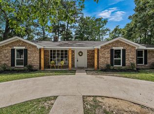 1903 Round Wind Trl, Crosby, TX 77532