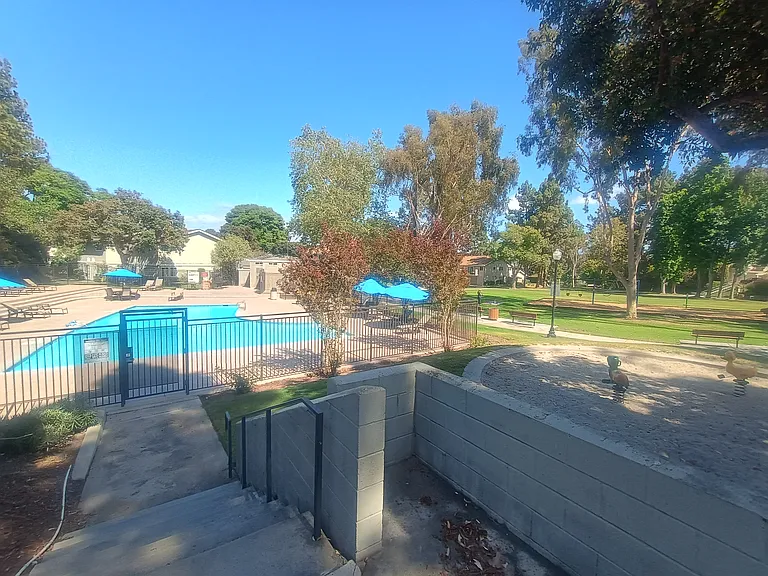 8096 Camino Huerta — Photo 4