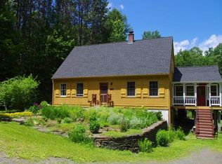 242 Williamsburg Rd, Worthington, MA 01098