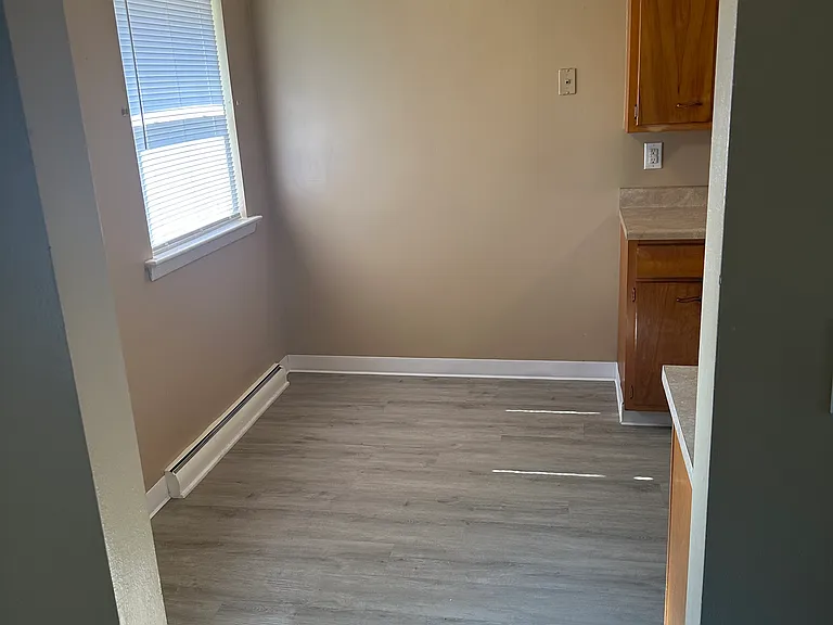 1114 E Lake Ave #B — Photo 4