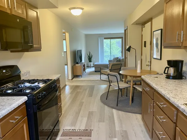 1970 Burton St SE, Grand Rapids, MI