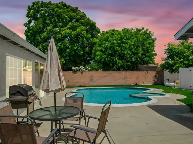 12602 Citruswood Ave — Photo 32