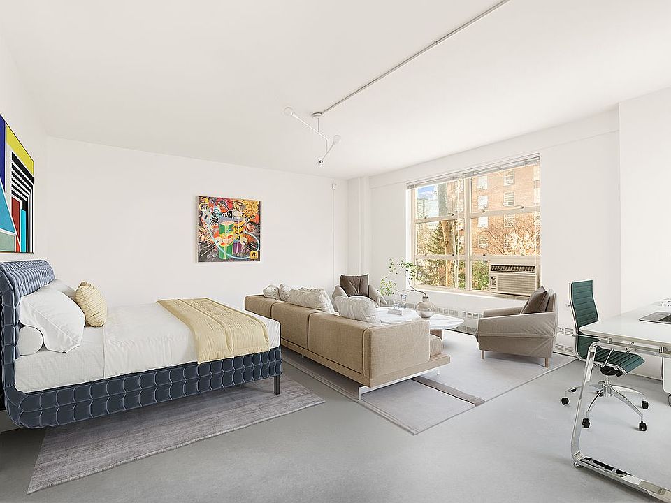 1st image of 80 La Salle St APT 2E