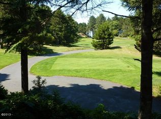 7155 Church Ave, Gleneden Beach, OR