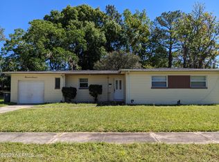 1911 Valens Dr E, Jacksonville, FL 32216