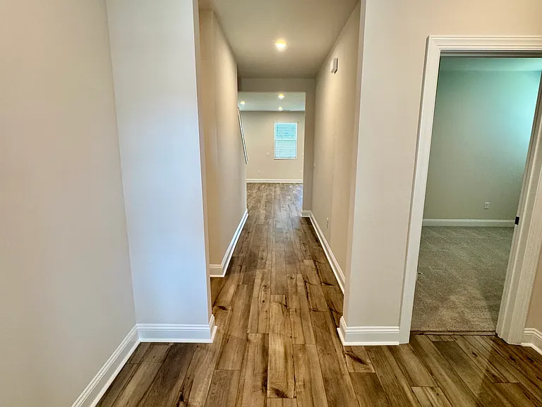 7449 Linda Vista Ln — Photo 4