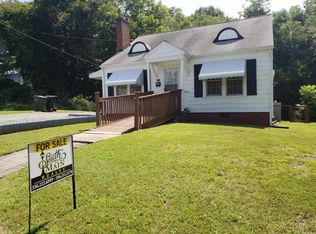 606 Cameron St, Burlington, NC 27215