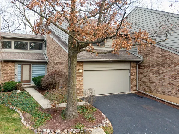 9 Brook Ln, Palos Park, IL 60464
