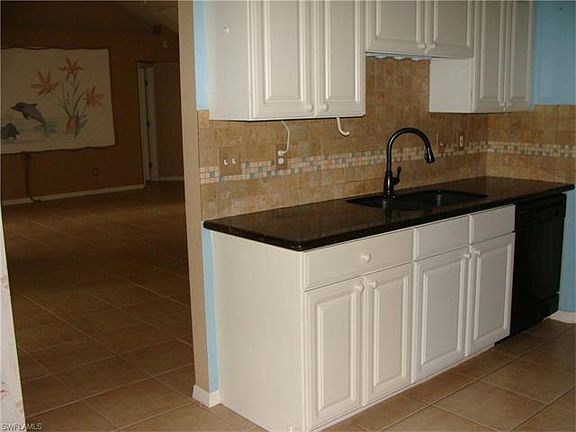 5th image of 700 Arianne Ct