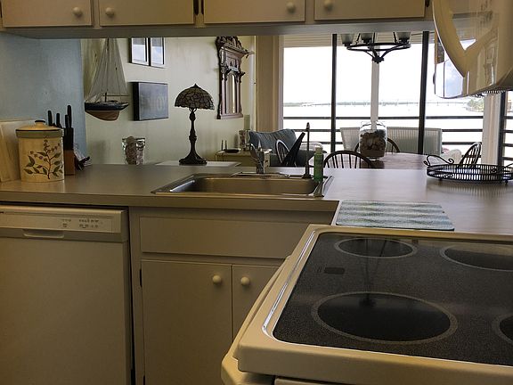 5th image of 1085 Bald Eagle Dr Unit A409