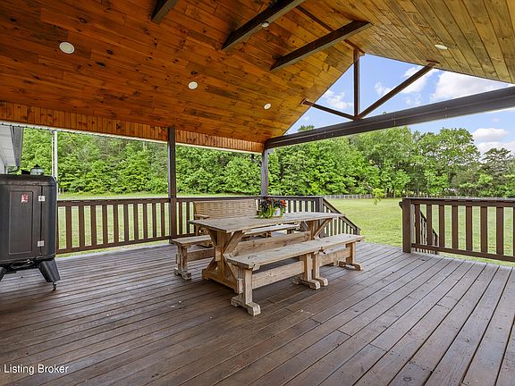 3rd image of 6885 Cedar Grove Rd