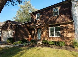26584 Sheringham Rd, Perrysburg, OH 43551