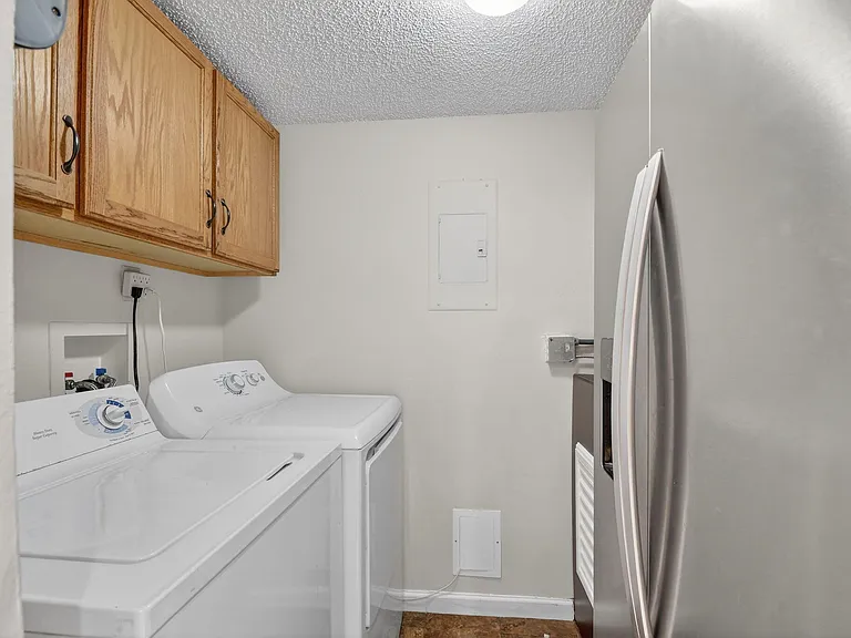 511 Shady Pine Way #D2 — Photo 20