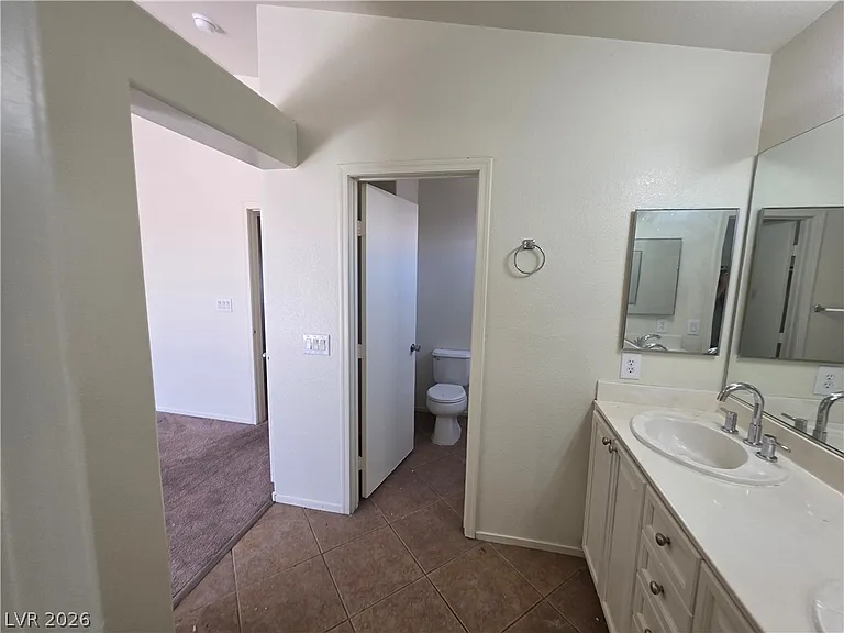 3665 Remington Grove Ave — Photo 14
