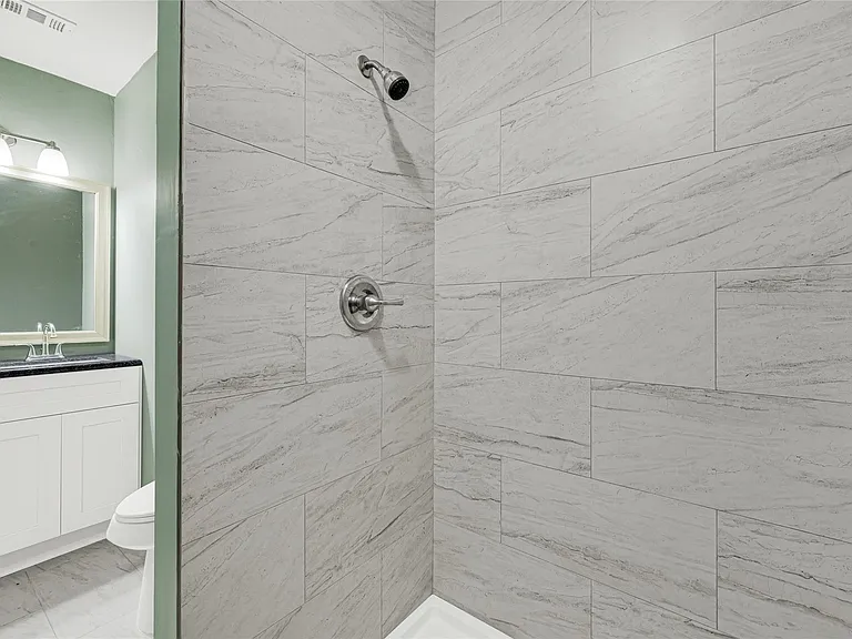 5714 Peacock St — Photo 22