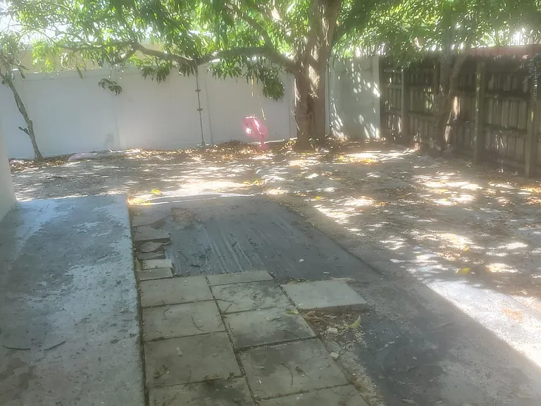 3831 SW 12th Pl #3 — Photo 9