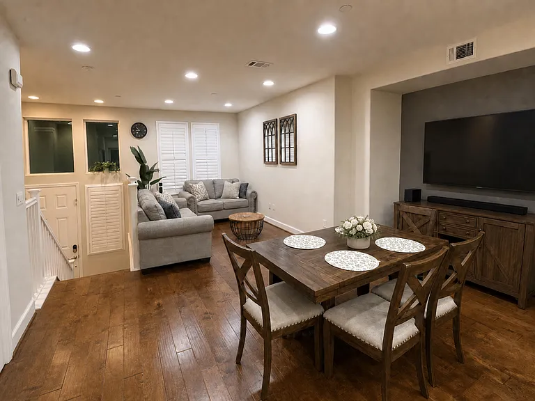 156 Currlin Cir — Photo 1