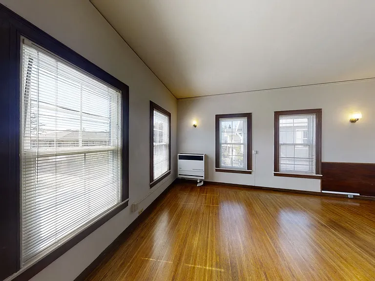 2817 College Ave — Photo 23